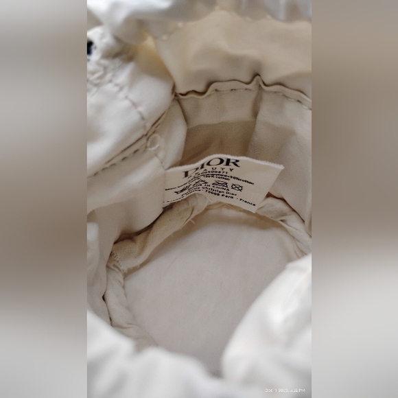 NIB Christian Dior Mini VIP Straw Detachable Crossbody Bucket Bag - Picture 3 of 5